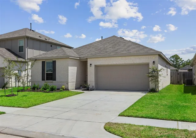 1st image of 338 Paso Fino Dr, Alvin, TX 77511 | MLS# 18367118