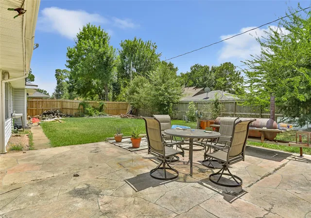 16th image of 5103 Ashwood Dr, Baytown, TX 77521 | MLS# 34898518
