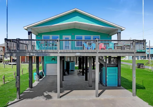 Photo 3 of Single family home for sale at 931 S Gateway, Port Bolivar, TX 77650 | MLS# 64068074 | Listing updated on 2026-03-19