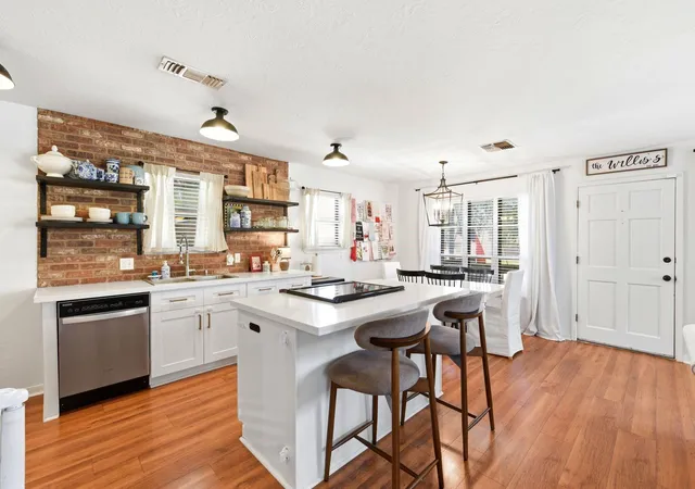 Photo 3 of Single family home for sale at 10707 Hillside Dr, Montgomery, TX 77356 | MLS# 43948912 | Listing updated on 2026-09-20