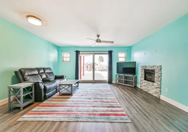 4th image of 7312 Seawall Blvd #115, Galveston, TX 77551 | MLS# 63375198