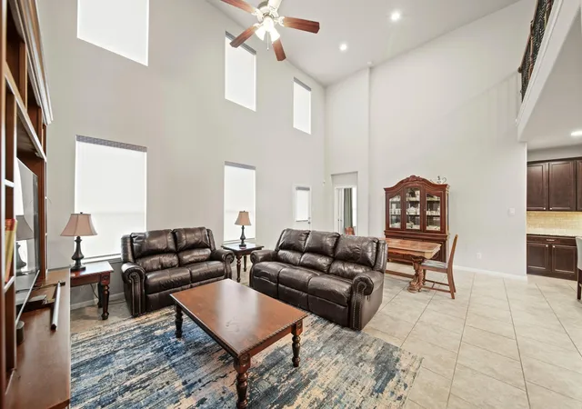 Photo 3 of Single family home for sale at 2725 Merlin Ln, Pearland, TX 77581 | MLS# 33824117 | Listing updated on 2026-06-02