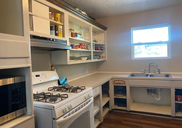 Photo 2 of Single family home for sale at 7735 Lawrence Dr, Beaumont, TX 77708 | MLS# 90841267 | Listing updated on 2026-08-26