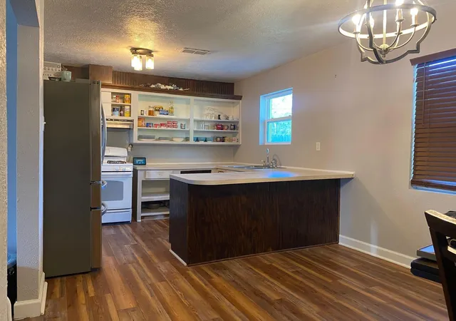 Photo 4 of Single family home for sale at 7735 Lawrence Dr, Beaumont, TX 77708 | MLS# 90841267 | Listing updated on 2026-08-26