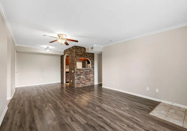 image of 1860 White Oak Dr #355, Houston, TX 77009 | MLS# 57402532