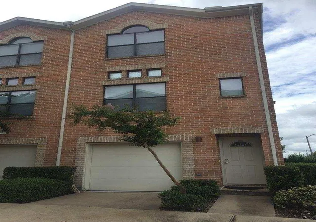 3rd image of 3501 Link Vly Dr, Houston, TX 77025