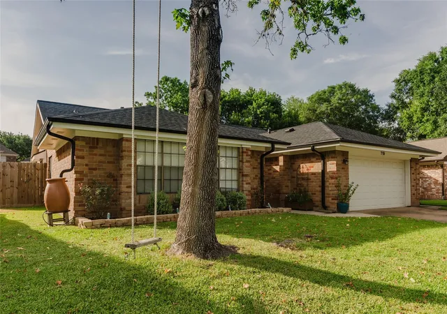 Photo 1 of Single family home for sale at 719 Ironwood Dr, Richmond, TX 77406 | MLS# 78940428 | Listing updated on 2026-09-19