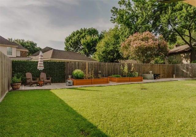 Photo 3 of Single family home for sale at 719 Ironwood Dr, Richmond, TX 77406 | MLS# 78940428 | Listing updated on 2026-09-19