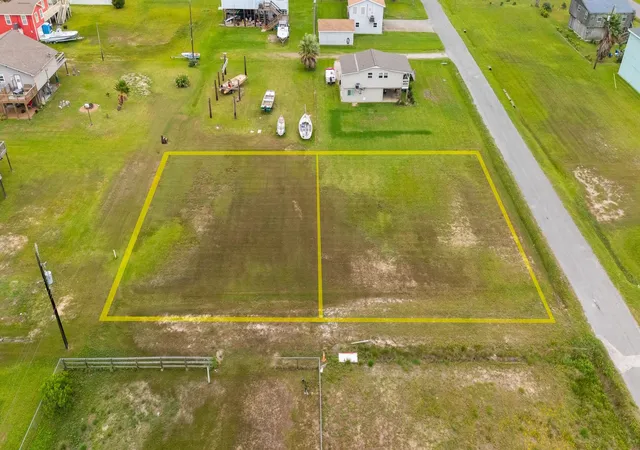 Photo 2 of Land for sale at 1/2 5th Street, Galveston, TX 77554 | MLS# 7165269 | Listing updated on 2026-07-17