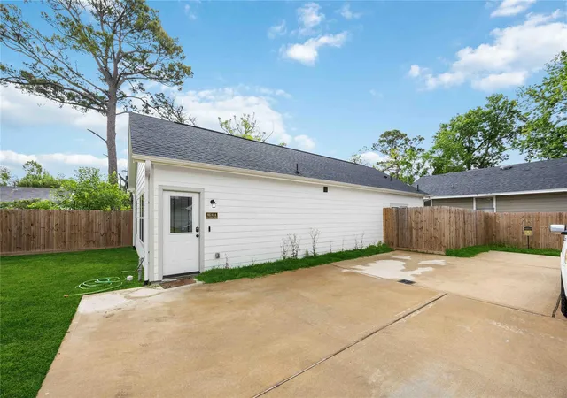 Homes for sale in Houston, TX | 8614 Peachtree St #A, Houston, TX 77016 | MLS# 42209296