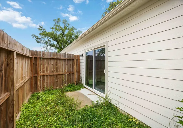 Homes for sale in Houston, TX | 8614 Peachtree St #A, Houston, TX 77016 | MLS# 42209296