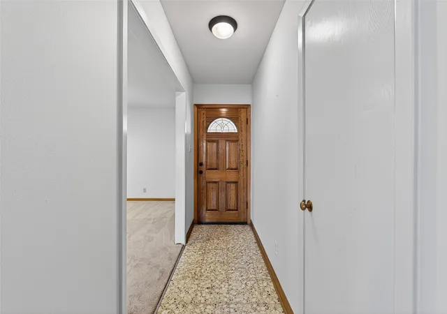 2nd image of 2210 Tannehill Dr, Houston, TX 77008 | MLS# 58954903