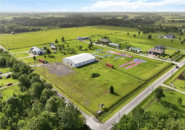 1st image of 1061 County Road 6111, Dayton, TX 77535 | MLS# 40857717