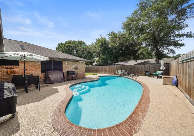 25th image of 905 Patricia Dr, Deer Park, TX 77536 | MLS# 79560573