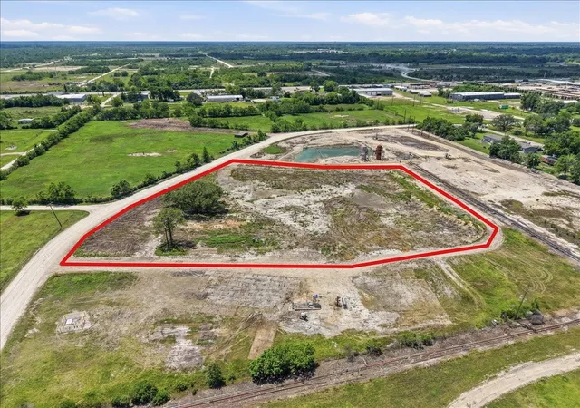 Photo 4 of Land for sale at 349 Choate Rd, Alvin, TX 77511 | MLS# 6428003 | Listing updated on 2026-08-25