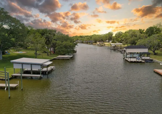 32nd image of 1491 Private Road 652, Bay City, TX 77414 | MLS# 88154684
