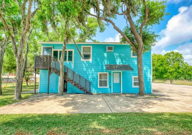 Photo 3 of Single family home for sale at 1491 Private Rd 652, Bay City, TX 77414 | MLS# 88154684 | Listing updated on 2026-08-10
