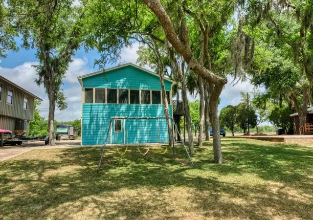 Photo 3 of Single family home for sale at 1491 Private Rd 652, Bay City, TX 77414 | MLS# 88154684 | Listing updated on 2026-08-10