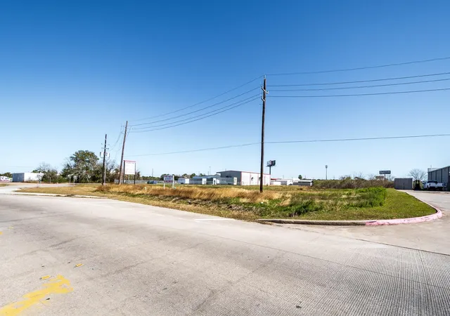 5th image of 00 Wilson Rd, Humble, TX 77338 | MLS# 84839098