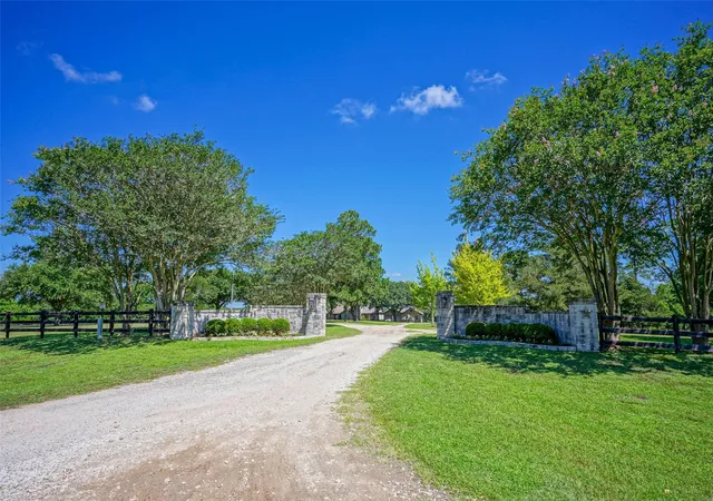 2nd image of 4124 Fm 149 Rd W, Anderson, TX 77830 | MLS# 12752816