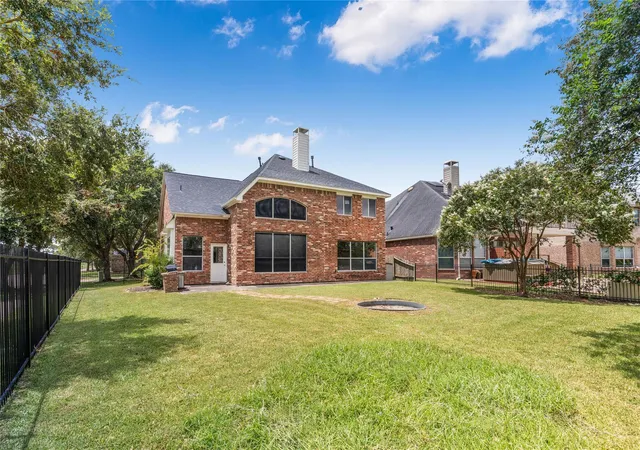 Photo 3 of Single family home for sale at 14339 Tasmania Ct, Sugar Land, TX 77498 | MLS# 46411890 | Listing updated on 2026-05-29