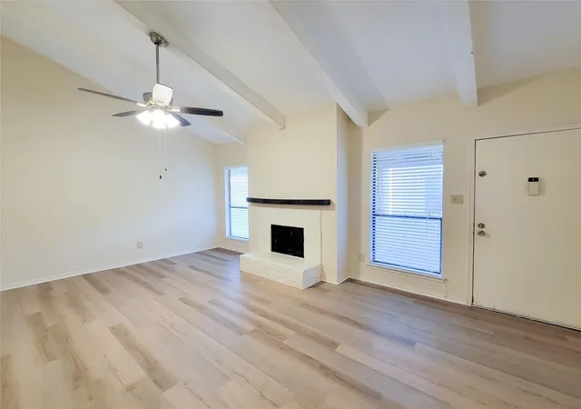 2nd image of 5711 Sugar Hill Dr #26, Houston, TX 77057 | MLS# 58791553