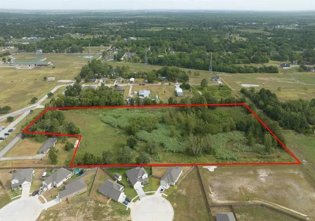 Photo 2 of Land for sale at 0 Avenue S, Santa Fe, TX 77510 | MLS# 21215663 | Listing updated on 2025-11-26