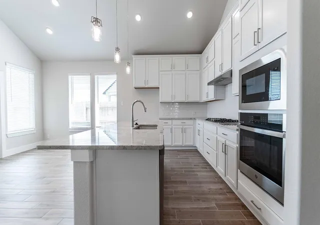 Photo 4 of Single family home for sale at 2417 Seaglass Ter Dr, Katy, TX 77493 | MLS# 24883718 | Listing updated on 2026-09-19