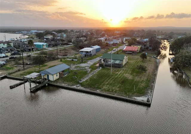 Photo 4 of Single family home for sale at 4621 County Rd 459b, Freeport, TX 77541 | MLS# 34424466 | Listing updated on 2026-07-13