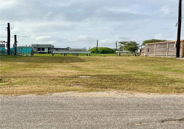 22nd image of 1222 County Road 204, Bay City, TX 77414 | MLS# 96829483