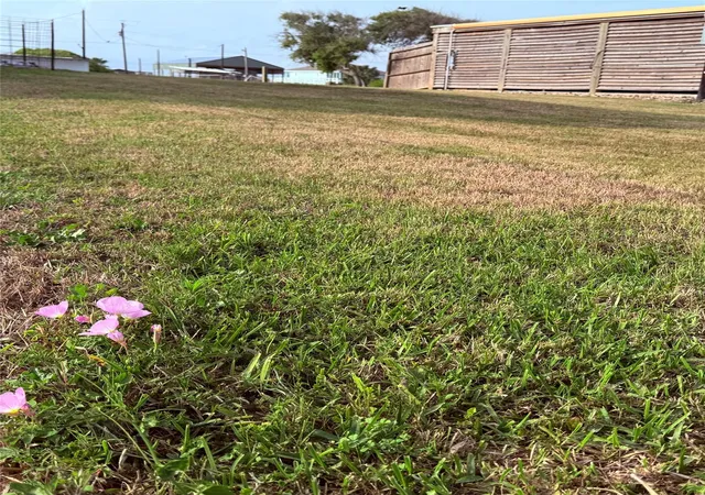 5th image of 1222 County Road 204, Bay City, TX 77414 | MLS# 96829483