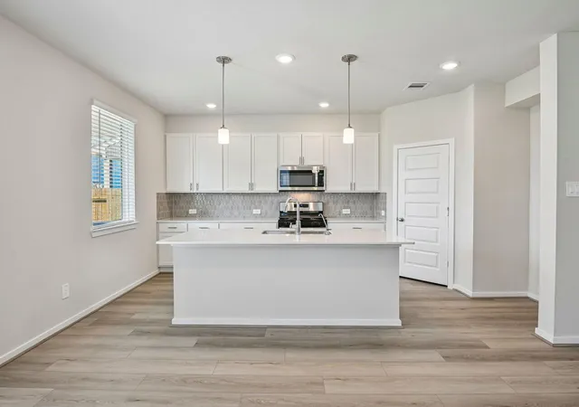 Photo 1 of Single family home for sale at 6328 Sapphire Ocean Dr, Houston, TX 77092 | MLS# 57824495 | Listing updated on 2026-09-18