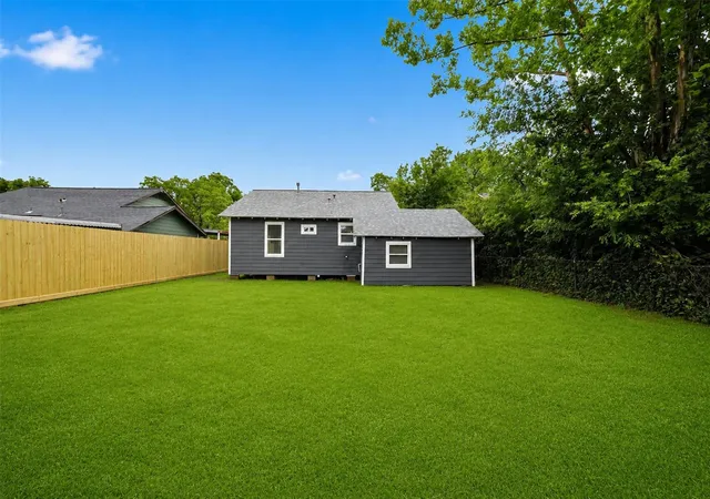 5th image of 6403 Gainesville St, Houston, TX 77020 | MLS# 14071725