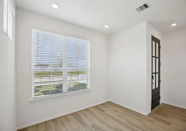 2nd image of 5535 Knight Ct, Rosenberg, TX 77471 | MLS# 51016732
