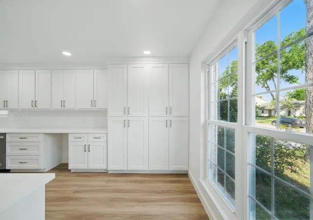 3rd image of 9711 Derrik Dr, Houston, TX 77080 | MLS# 3980131
