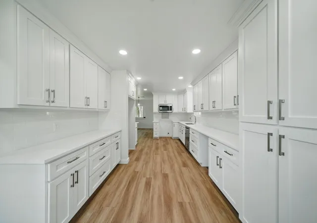 4th image of 9711 Derrik Dr, Houston, TX 77080 | MLS# 3980131