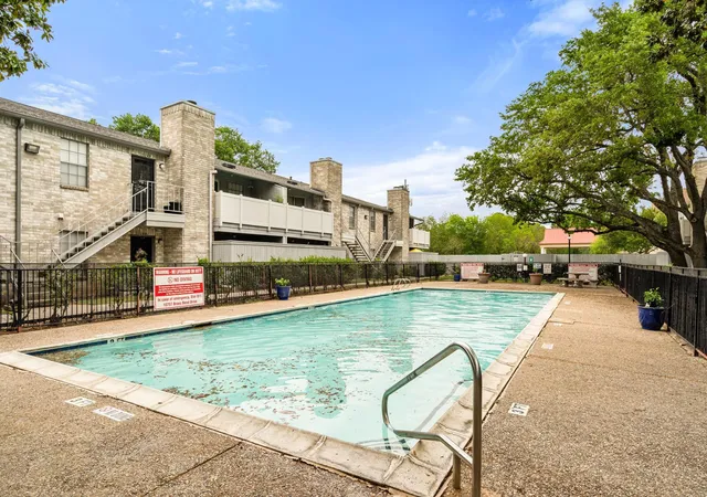 24th image of 10613 Braes Bend Dr #10613C, Houston, TX 77071 | MLS# 69306683