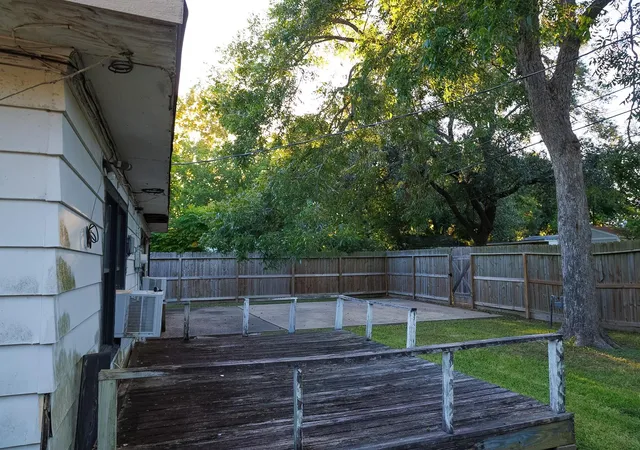 Photo 3 of Single family home for sale at 1514 1st Avenue N, Texas City, TX 77590 | MLS# 22692879 | Listing updated on 2026-08-19