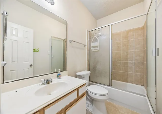 Homes for sale in Houston, TX | 13110 S Bellaire Estates Dr, Houston, TX 77072 | MLS# 36248683