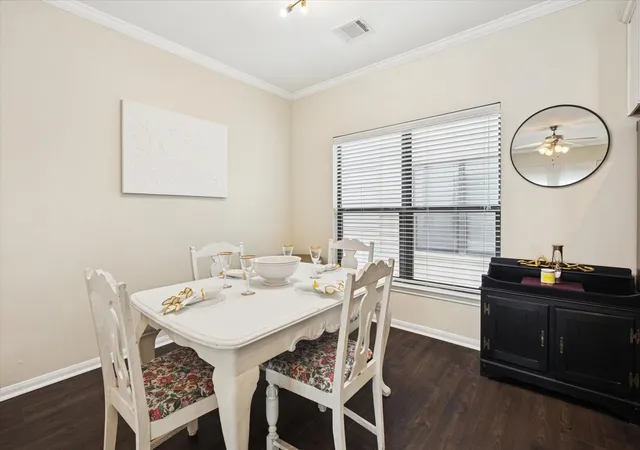Photo 4 of Townhouse for sale at 4411 Koehler St #E, Houston, TX 77007 | MLS# 72585910 | Listing updated on 2026-08-23