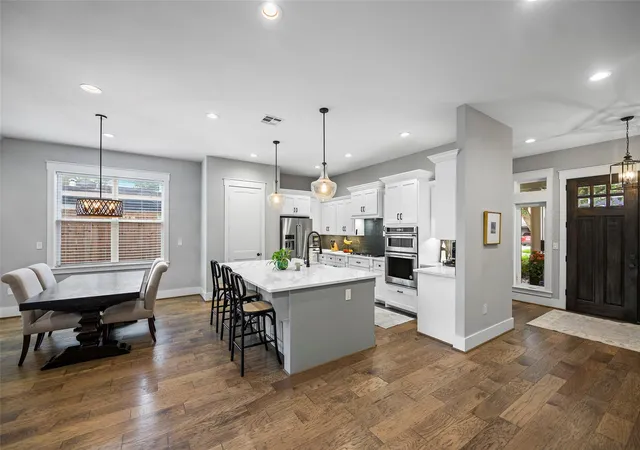 Photo 3 of Single family home for sale at 2018 Marnel Rd, Houston, TX 77055 | MLS# 902669 | Listing updated on 2026-09-09