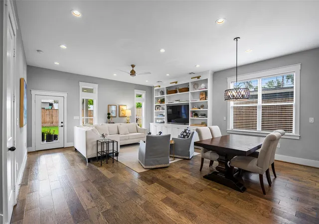 Photo 3 of Single family home for sale at 2018 Marnel Rd, Houston, TX 77055 | MLS# 902669 | Listing updated on 2026-09-09