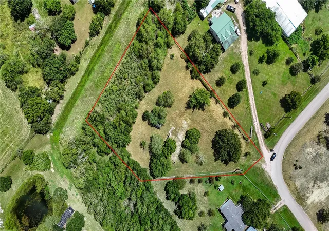 3rd image of 8037 Pesek Ln, Needville, TX 77461 | MLS# 61687184