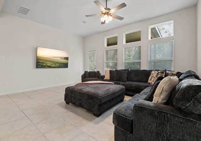 3rd image of 107 Violet Carson Ct, Willis, TX 77318 | MLS# 69981061