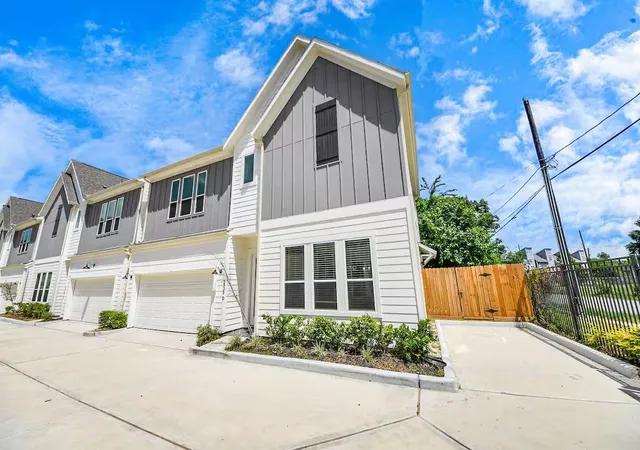 29th image of 5935 Beall St #D, Houston, TX 77091 | MLS# 48478655