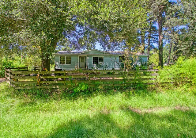 Photo 2 of Single family home for sale at 389 County Road 2281, Cleveland, TX 77327 | MLS# 10767973 | Listing updated on 2026-08-26