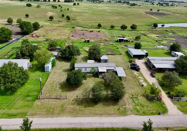 2nd image of 486 County Road 95d, Moulton, TX 77975 | MLS# 57524766