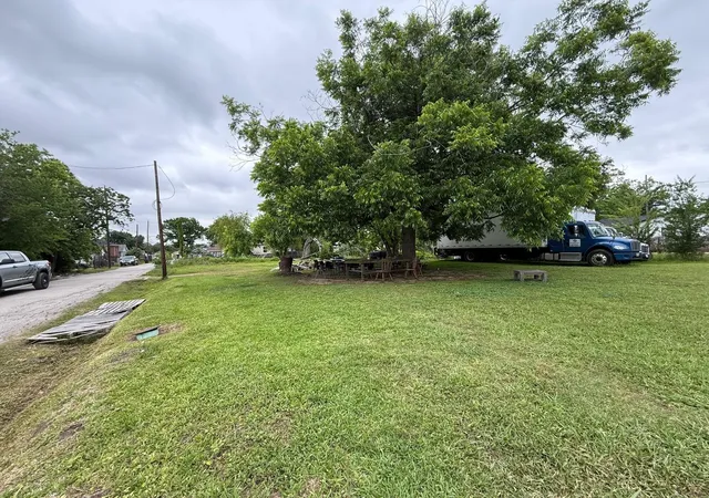 Photo 2 of Land for sale at 0000 Lelia St, Houston, TX 77026 | MLS# 85917834 | Listing updated on 2026-07-22