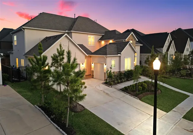 Photo 2 of Mansion for sale at 4114 Pleasant Ridge Dr, Spring, TX 77386 | MLS# 67544080 | Listing updated on 2026-09-21