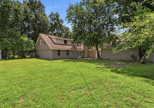 36th image of 7826 Twin Hills Dr, Houston, TX 77071 | MLS# 13414374